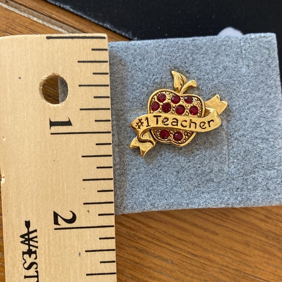 #1 Teacher pin - Picture 4 of 5